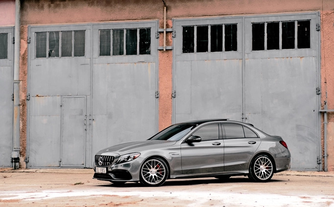 Mercedes-Benz Klasa C cena 319900 przebieg: 83500, rok produkcji 2019 z Pionki małe 596